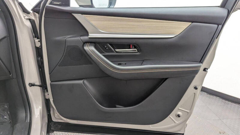 2024 Mazda CX-90 Plug-in Hybrid Premium