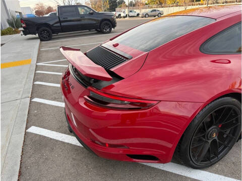 2017 Porsche 911 Carrera S
