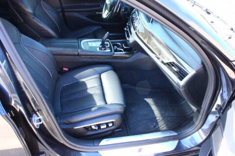 2017 BMW 7 Series 750i