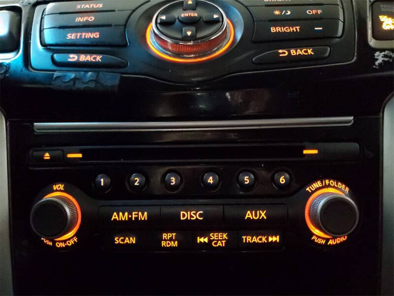 2013 Nissan Pathfinder SV