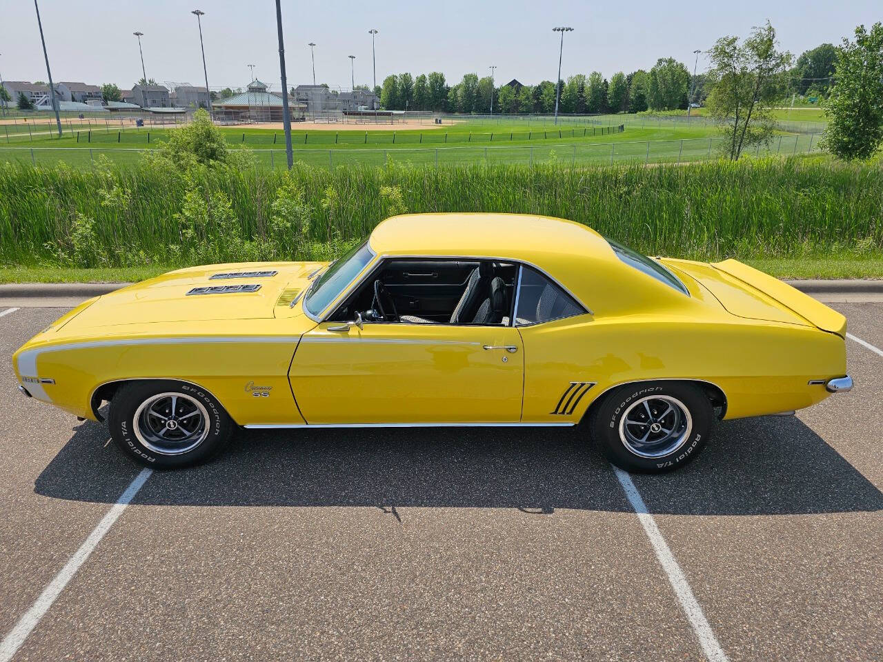 1969 Chevrolet Camaro 23
