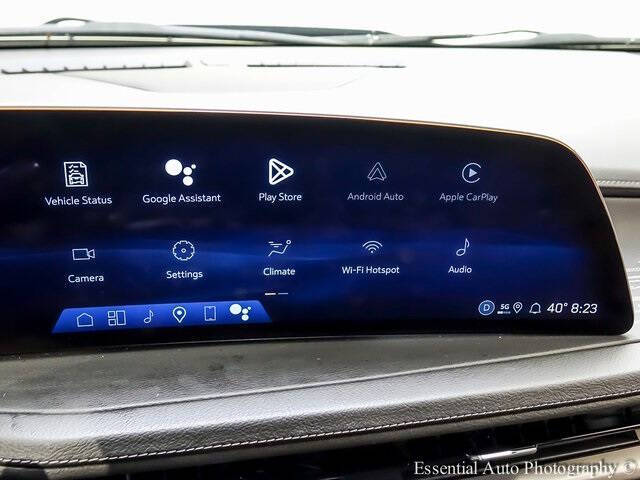 2025 Cadillac XT4 Premium Luxury