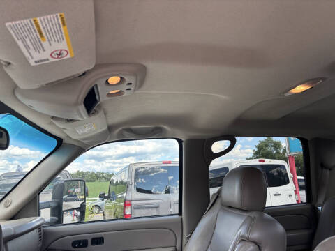 2004 GMC Sierra 2500HD SLT