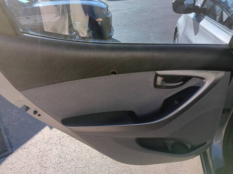 2011 Hyundai Elantra