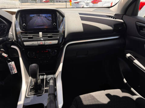 2023 Mitsubishi Eclipse Cross ES