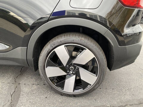 2024 Volvo XC40 Recharge Twin Ultimate