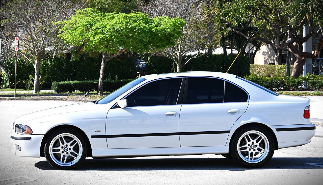 2003 BMW 5 Series 10