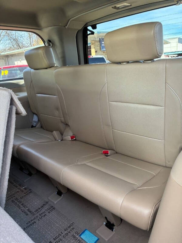 2015 Nissan Armada Platinum