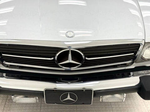 1987 Mercedes-Benz 560-Class 560 SL