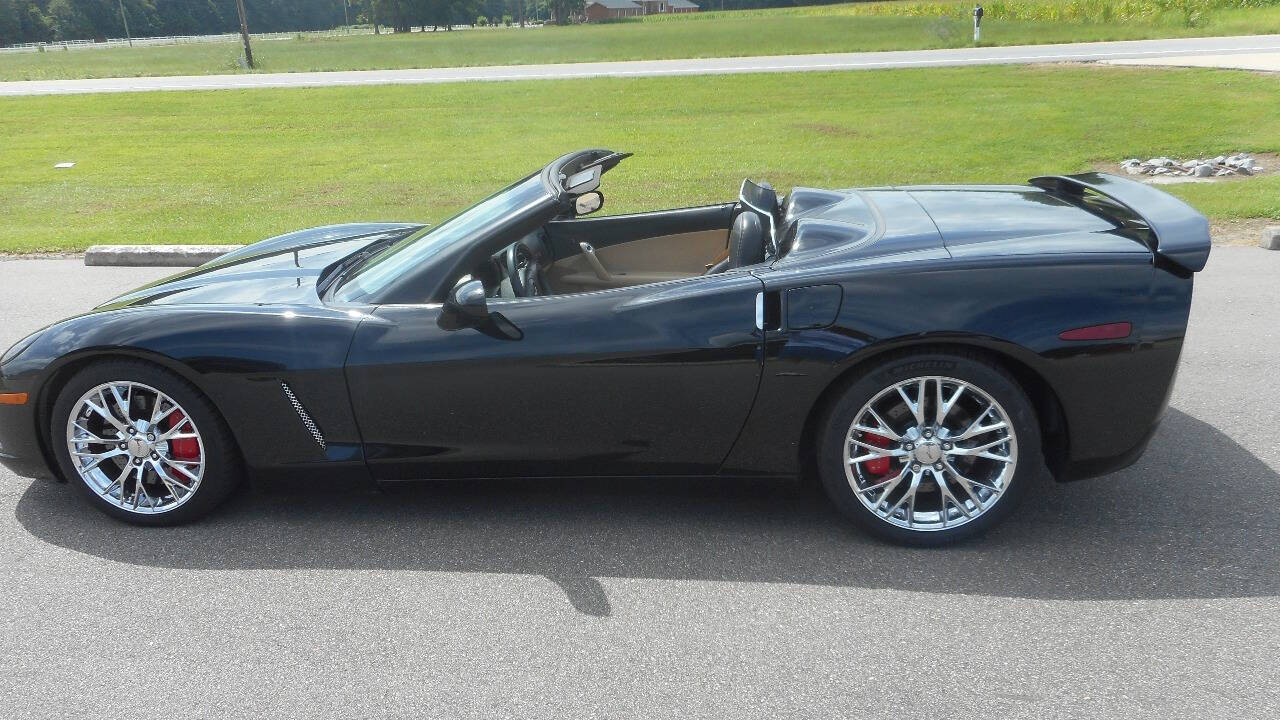 2007 Chevrolet Corvette Base 2dr Convertible 
