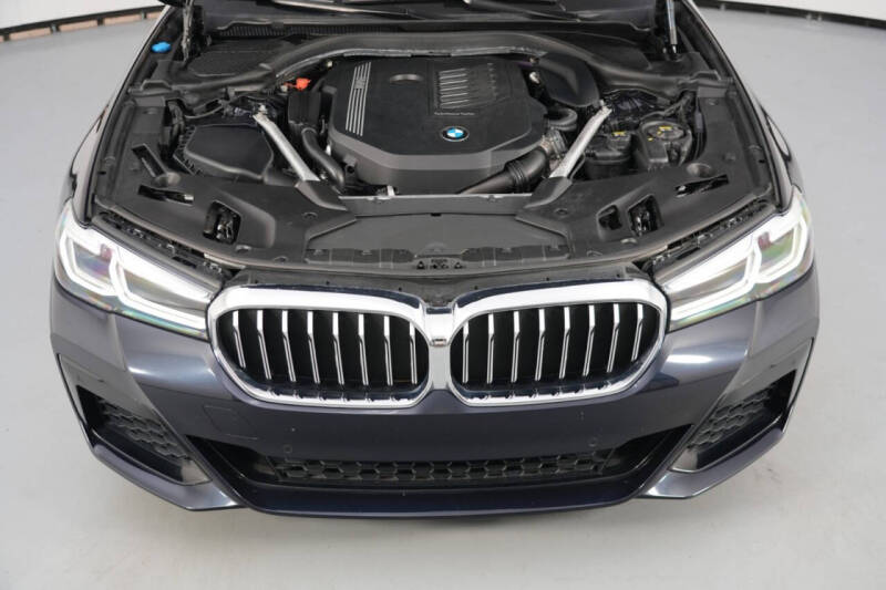 2021 BMW 5 Series 540i