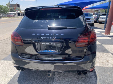 2014 Porsche Cayenne GTS