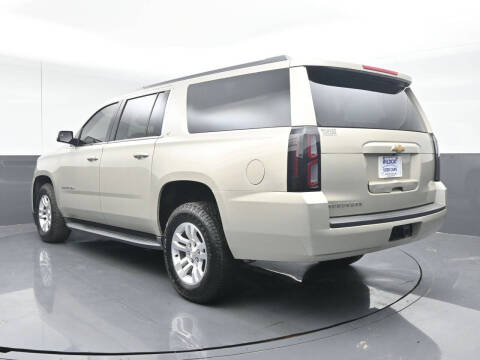 2017 Chevrolet Suburban LT