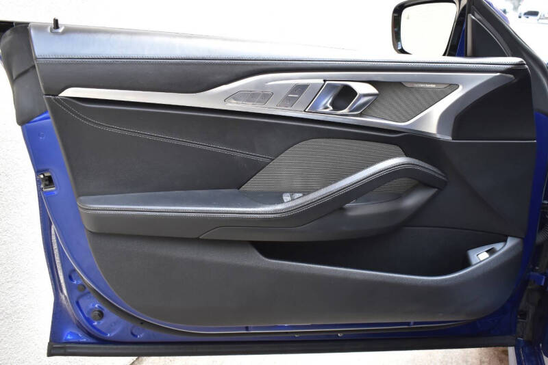 2020 BMW M8