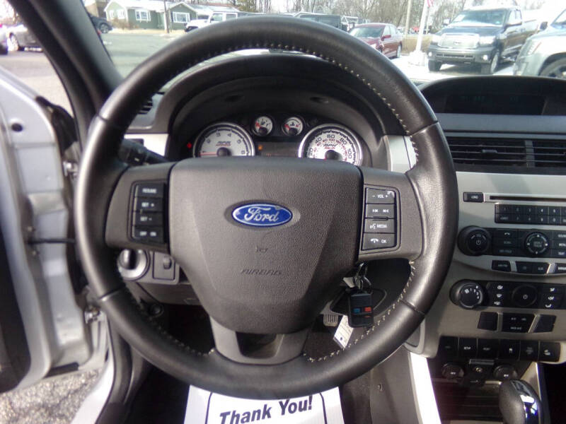 2010 Ford Focus SES