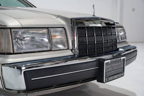 1990 Lincoln Mark VII Bill Blass