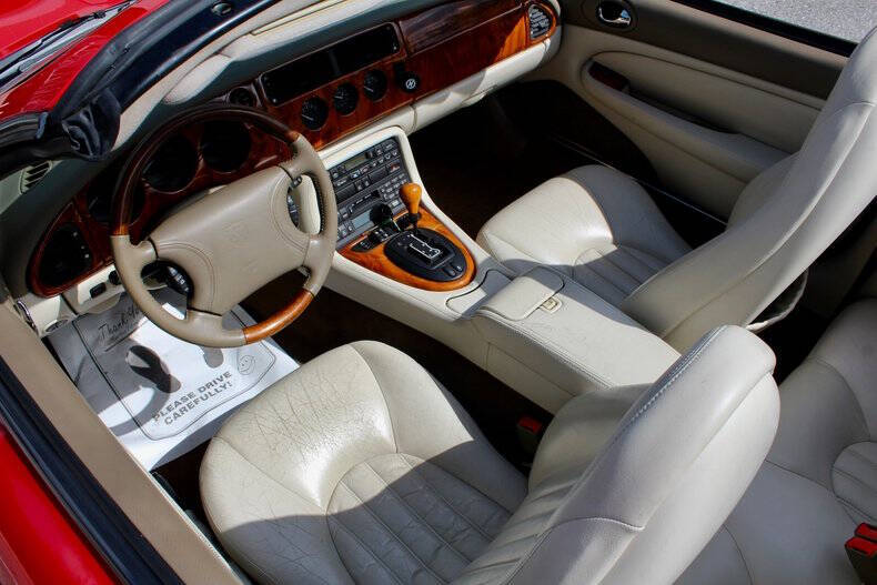 1999 Jaguar XK-Series XK8