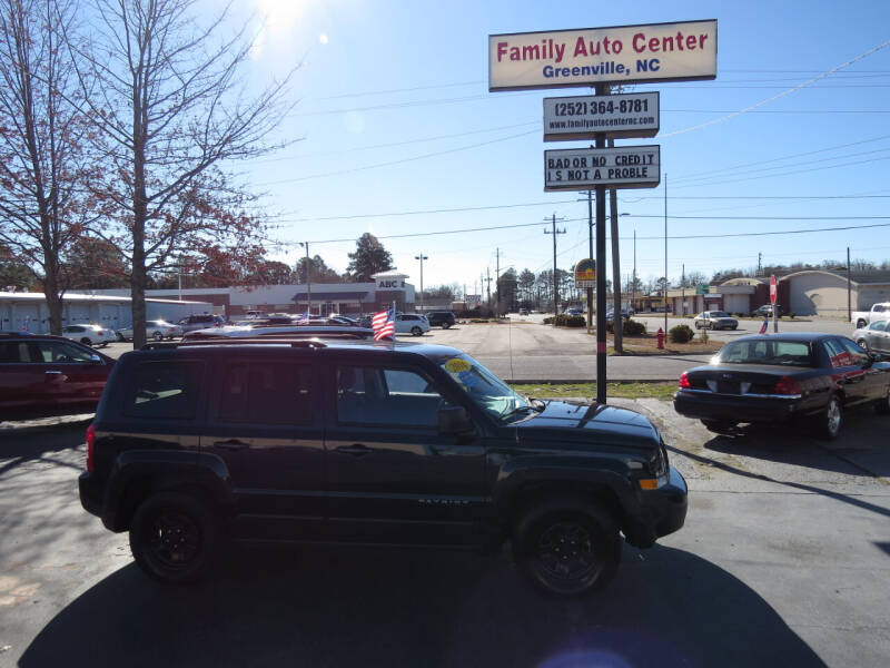2016 Jeep Patriot for sale at FAMILY AUTO CENTER in Greenville NC