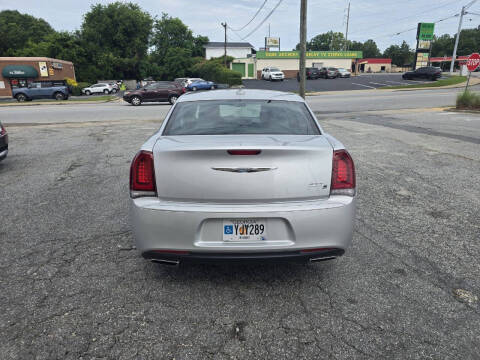 2019 Chrysler 300 S