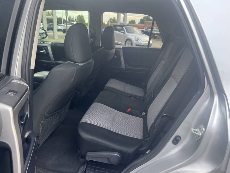 2019 Toyota 4Runner SR5