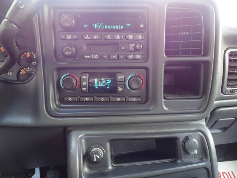 2005 GMC Sierra 2500HD