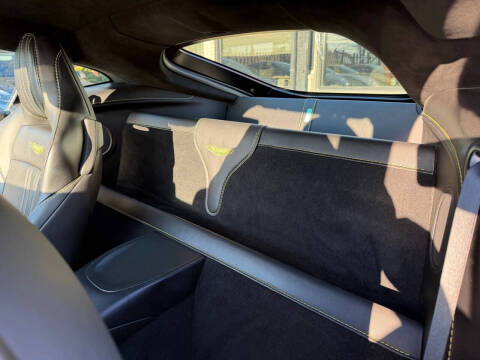 2019 Aston Martin Vantage