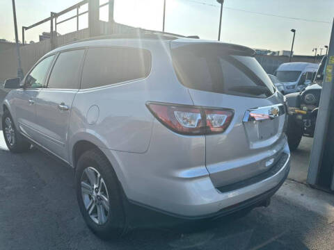 2016 Chevrolet Traverse LT