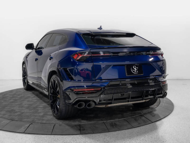 2023 Lamborghini Urus S