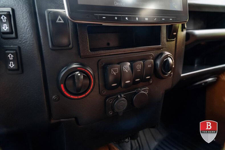 1987 Land Rover Defender