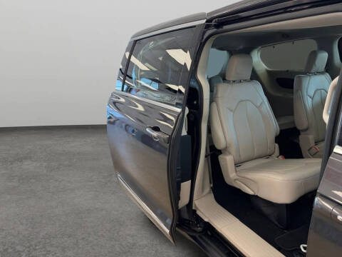 2017 Chrysler Pacifica