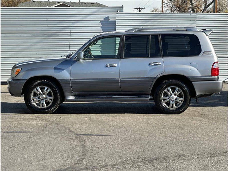 2005 Lexus LX 470