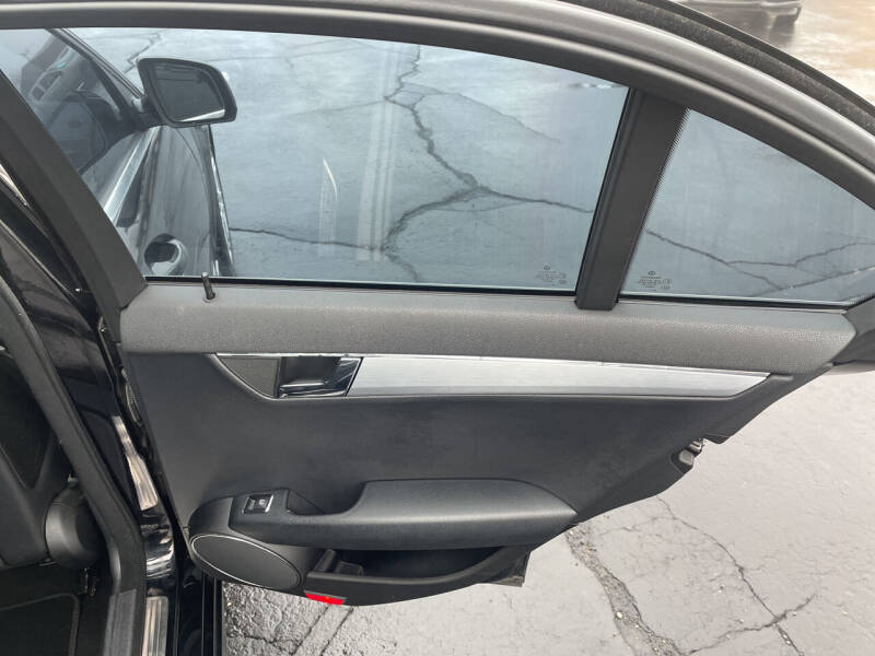 2009 Mercedes-Benz C-Class C 300 Luxury 4MATIC