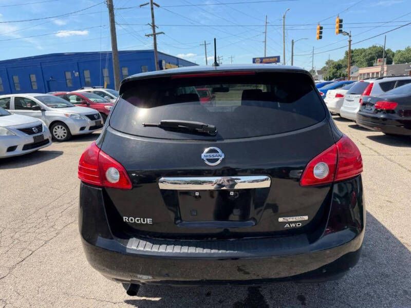 2013 Nissan Rogue S