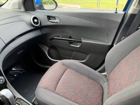 2017 Chevrolet Sonic LT Auto