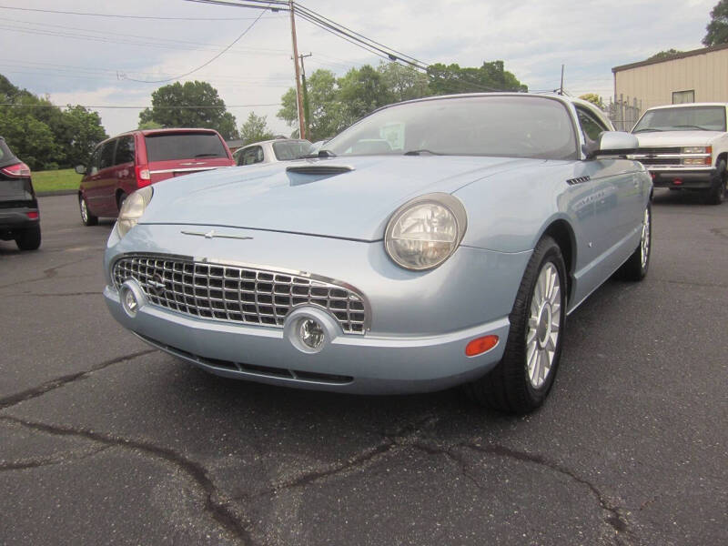 2004 Ford Thunderbird Deluxe