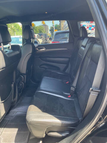 2017 Jeep Grand Cherokee Laredo