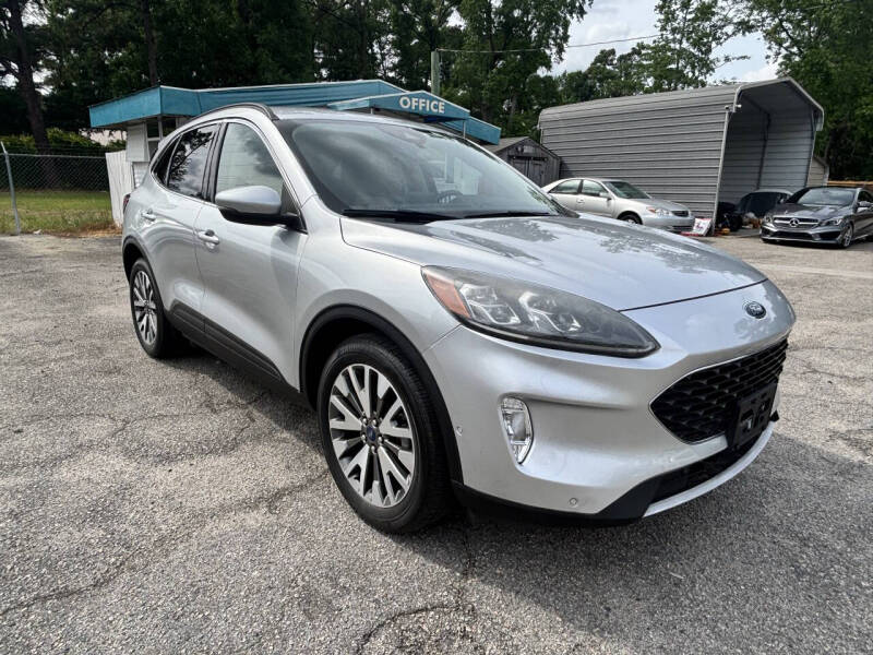2020 Ford Escape Titanium