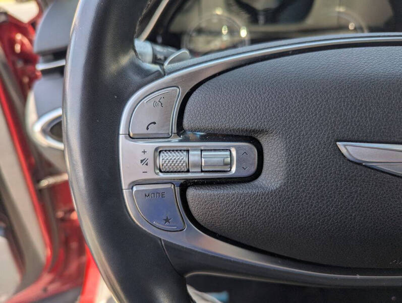 2023 Genesis GV70 2.5T Standard