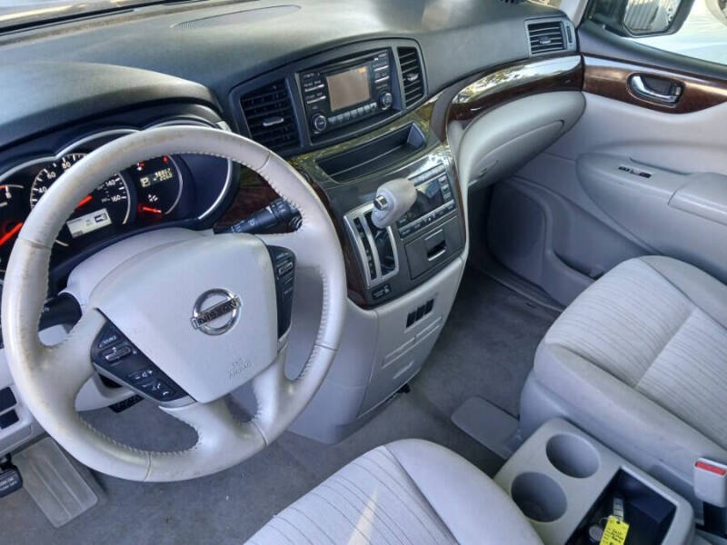 2014 Nissan Quest