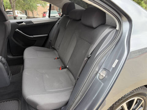 2016 Volkswagen Jetta