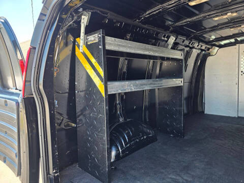 2023 GMC Savana 3500