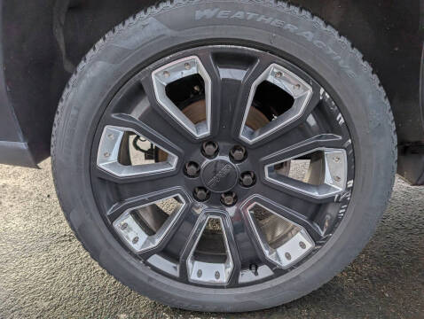 2020 GMC Yukon Denali