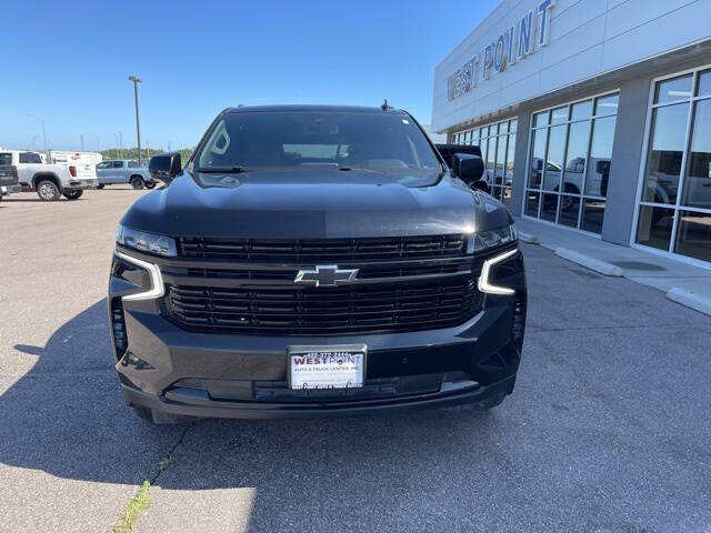 2023 Chevrolet Suburban RST