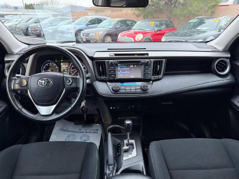2016 Toyota RAV4 XLE