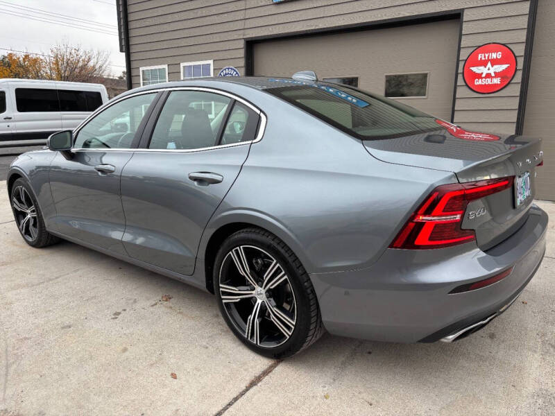 2021 Volvo S60 T5 Inscription