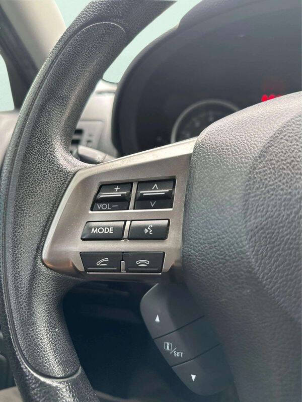 2015 Subaru Forester 2.5i