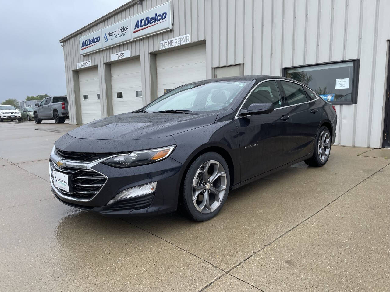 2023 Chevrolet Malibu 1LT photo 3