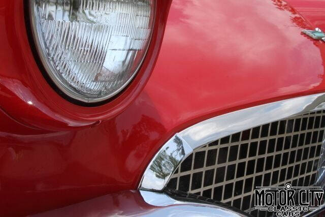 1957 Ford Thunderbird