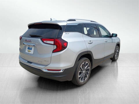 2022 GMC Terrain SLT