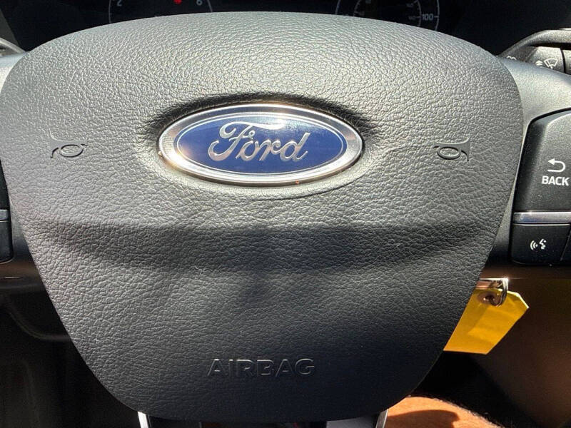 2024 Ford Transit 250
